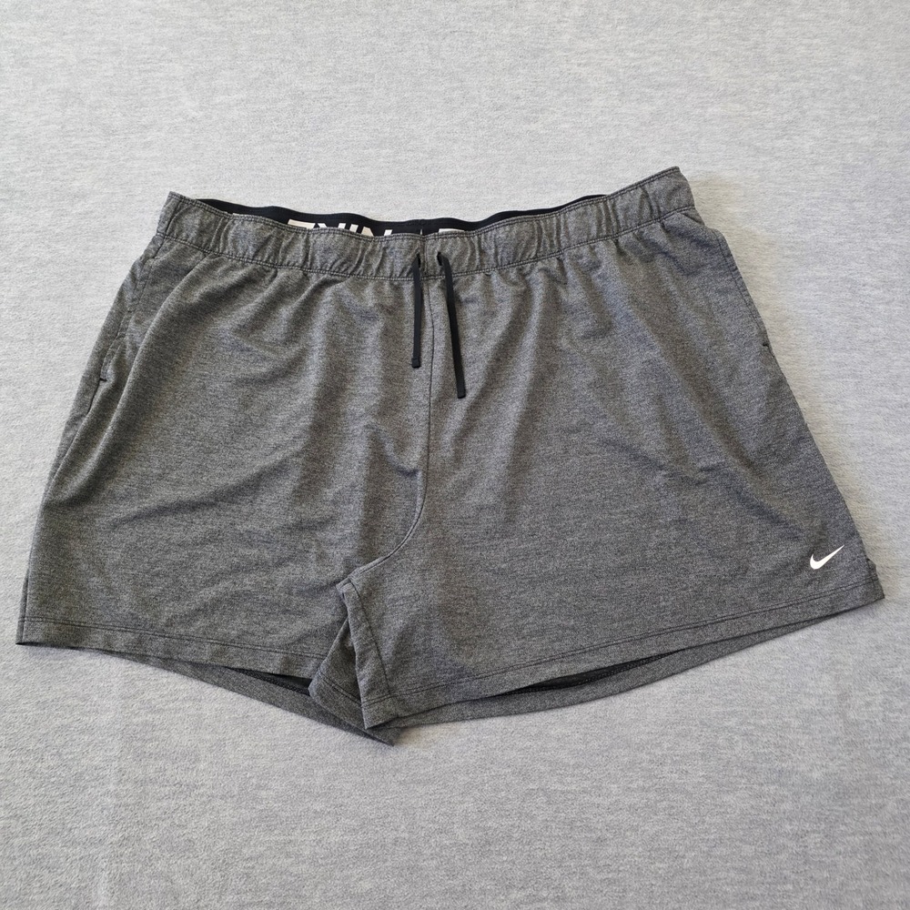Nike Dri-FIT Womens Plus Size 3X Heather Gray Athletic Training Shorts Pockets